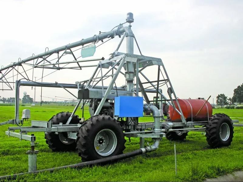 Parallel walking breeding machine