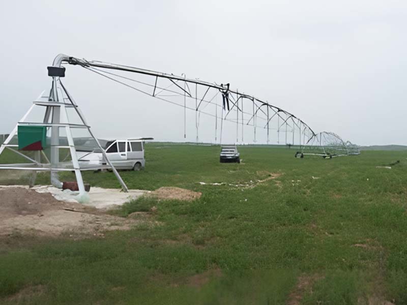 Circular sprinkler irrigation machine