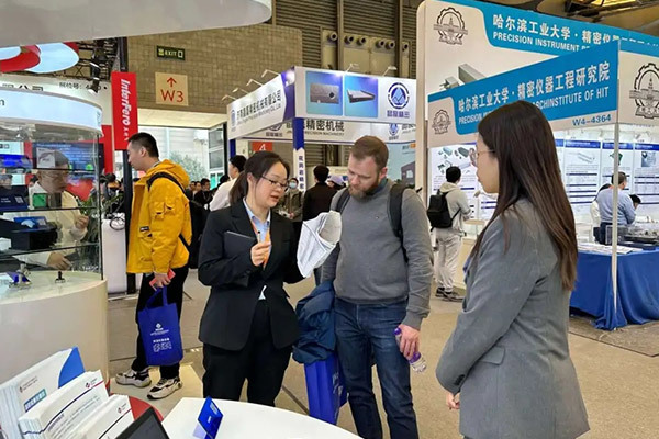 图片名称 图片名称