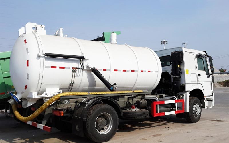 Camion de nettoyage par aspiration Camion de nettoyage par aspiration