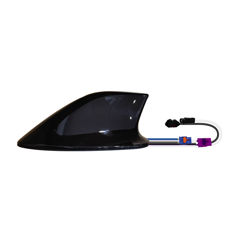 Shark fin multi-function antenna (AM/FM/high-precision GNSS+dual GPS)