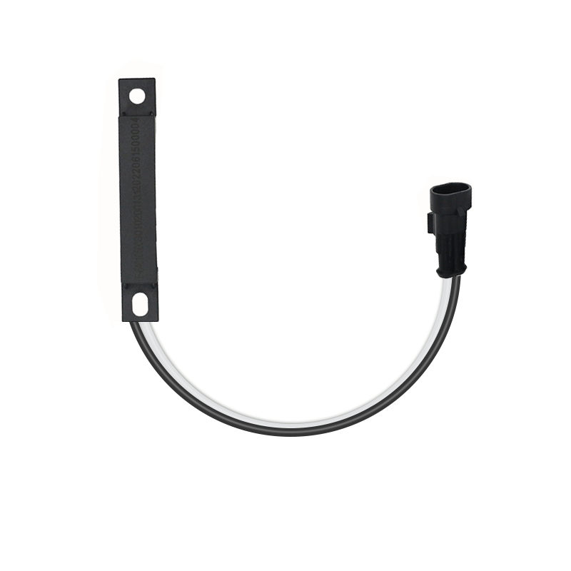 Low frequency short range antenna