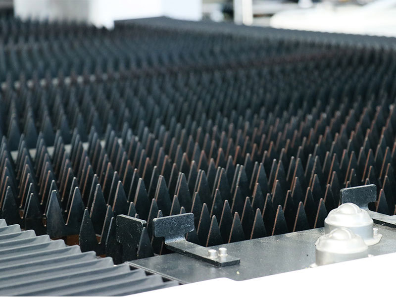KF Series Single Table Fiber Laser Cutting Machine