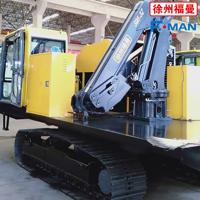 福曼6.3噸折臂履帶平板吊 多功能鐵路軌道平板吊廠(chǎng)家定制