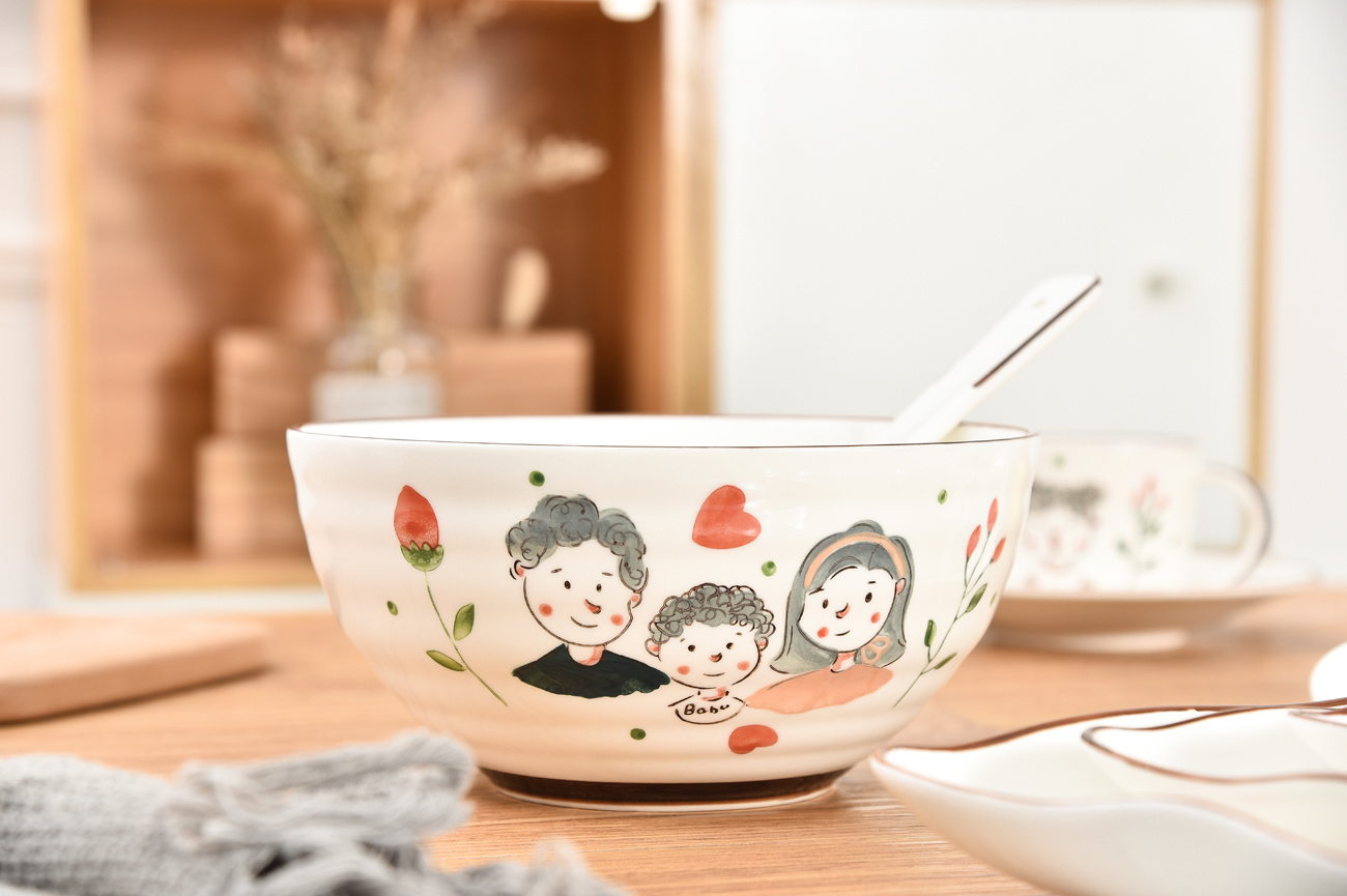 一家人餐具