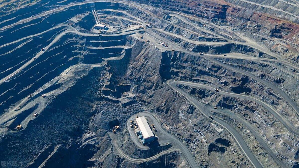 American Pacific secures 100% interest in Palmer VMS Project