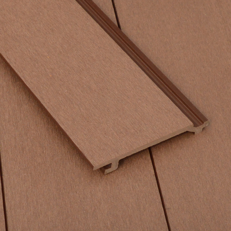 Panel de pared de madera y plástico