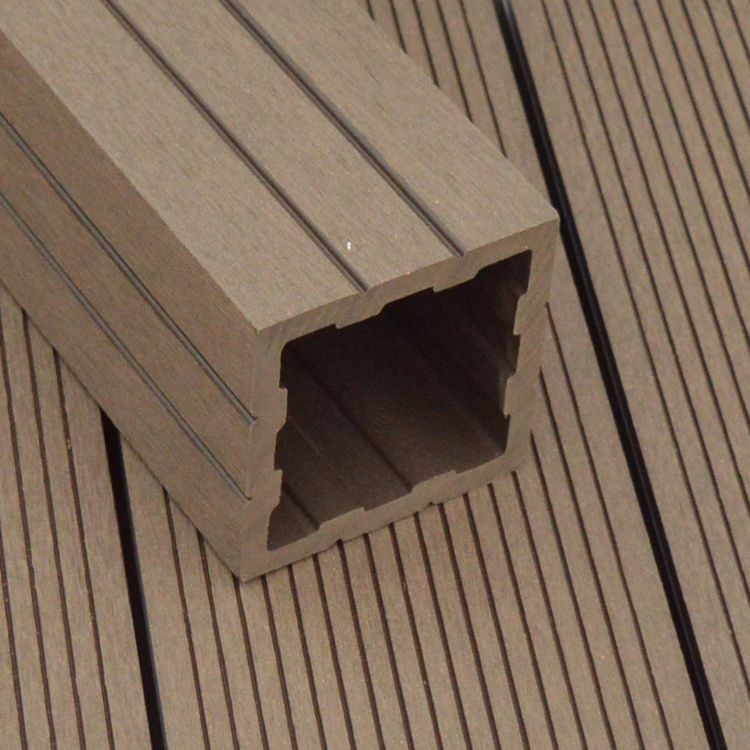 Plástico de madera al aire libre