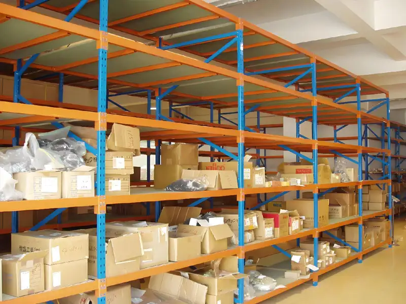 What factors influence the price of shelving?