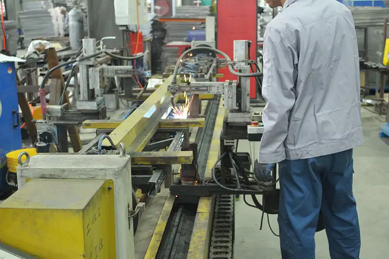 Factory Tour9