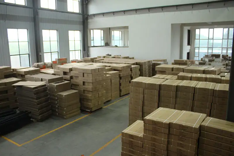Warehouse Photos1
