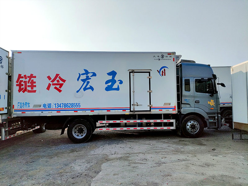 汽車(chē)車(chē)廂