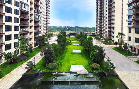 戶型鑒賞 | 靈動(dòng)宅居，136㎡三室兩廳兩衛(wèi)帶衣帽間大橫廳