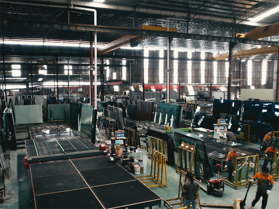 Intelligent computer cutting production line four; Intelligent computer cutting production line four;