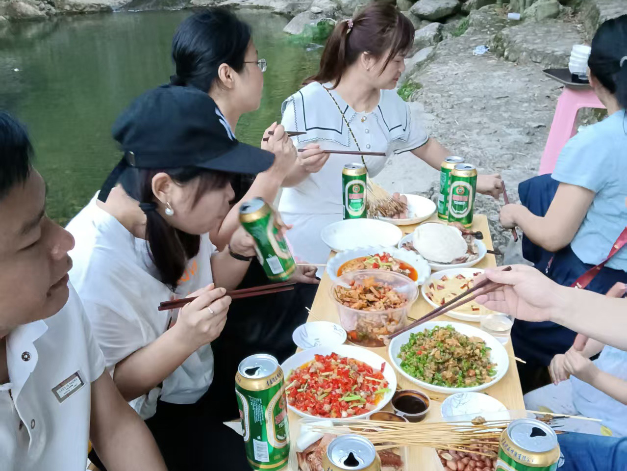 團(tuán)隊(duì)風(fēng)采