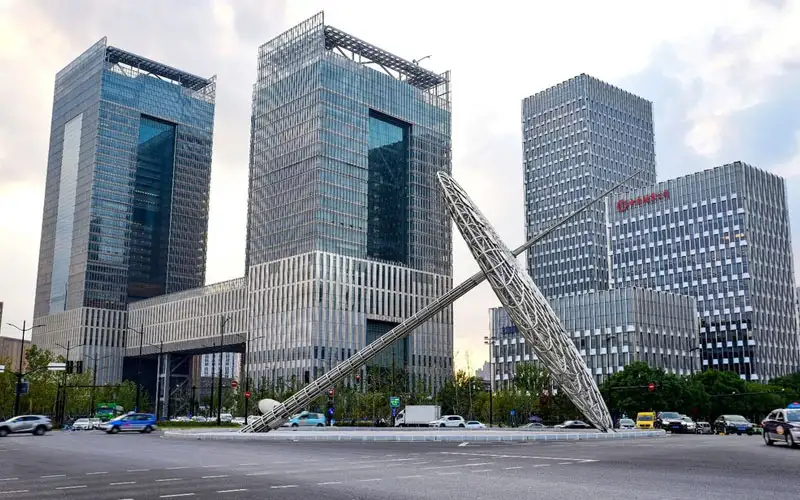 Commercial centre
