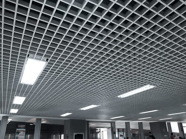 How to use suspended ceiling steel grating to extend its service life