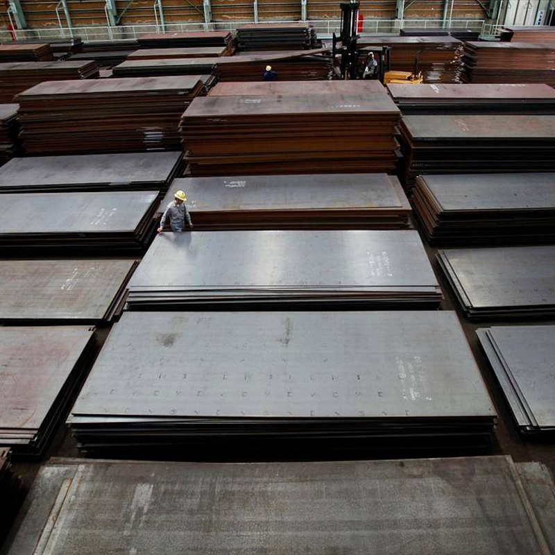 High carbon steel plate
