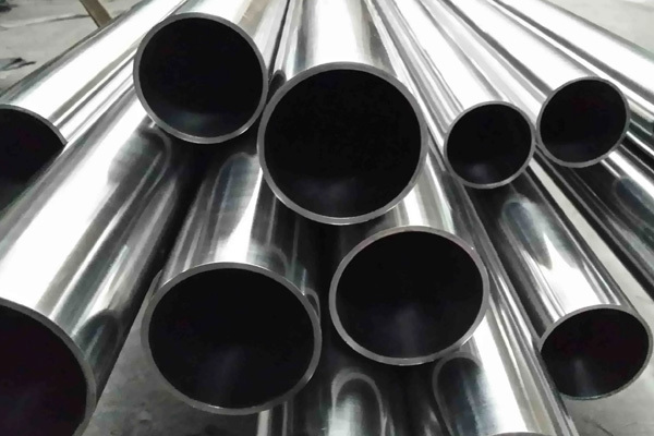 Stainless steel pipe: the core carrier of corrosion-resistant piping system