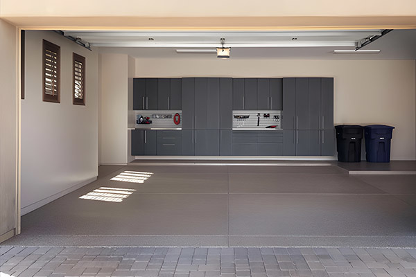 Garage: Evolution from functional space to diversified living scene