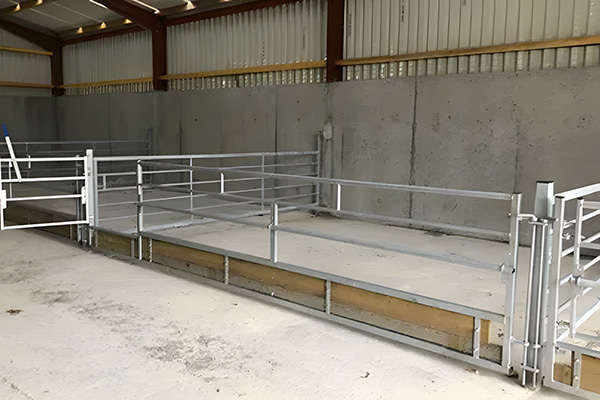 Sheepfold: From a livestock shelter to a rural carrier where ecology and humanity are interwoven