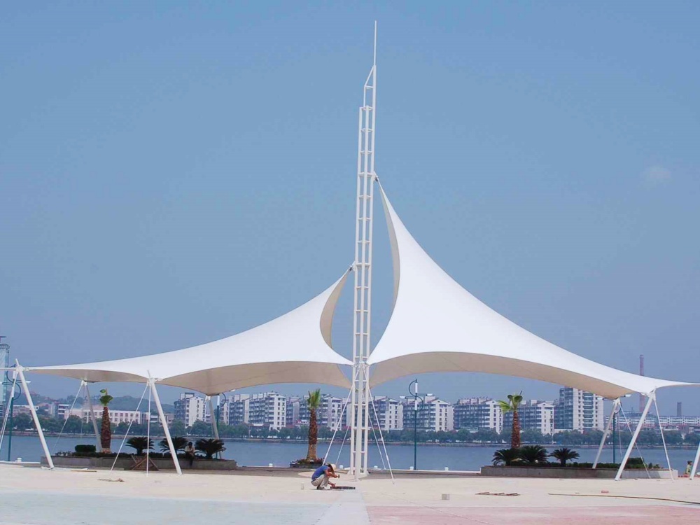 Swimming pool membrane