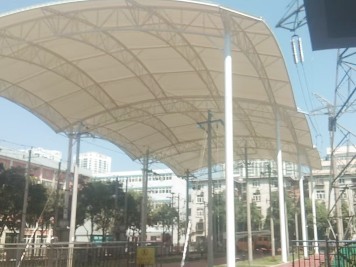 Large-span membrane structure roof canopy