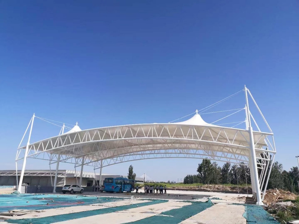 Large-span membrane structure roof canopy