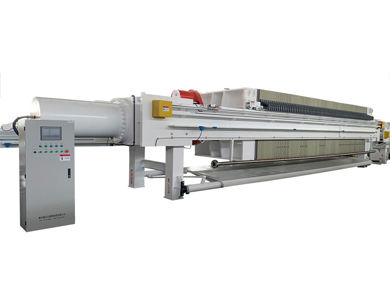 High-pressure multi-stage opening filter press