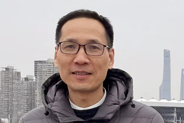 Yu Zhigang (Victor)
