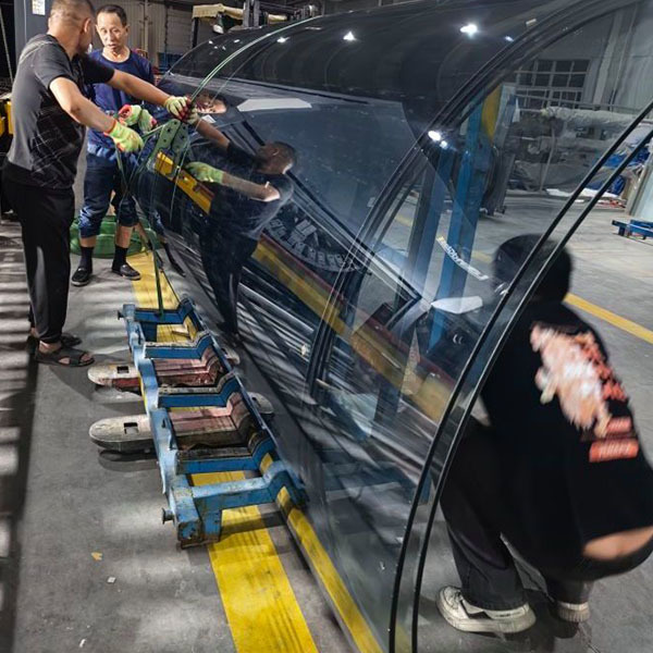 Homogeneous Tempered Glass