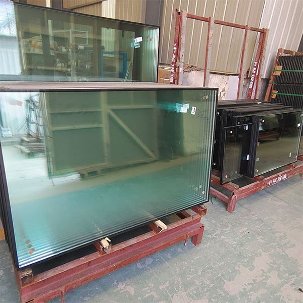Low-e Insulating Glass