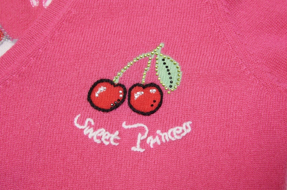 Ladies V Neck Cashmere Sweater