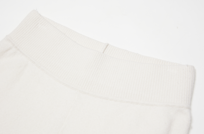Ladies Cashmere Tight Shorts