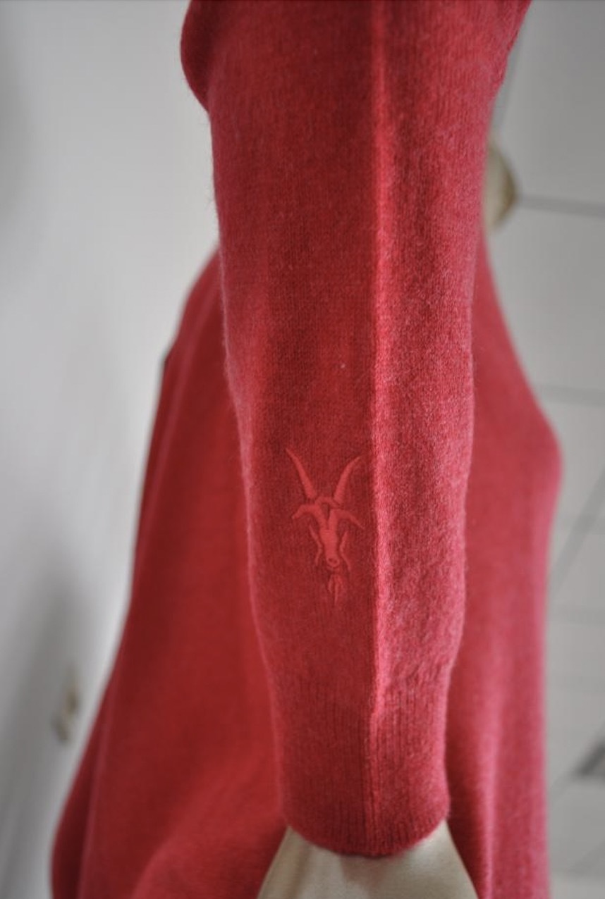 Women Cashmere Sweater with Embroidery Logo