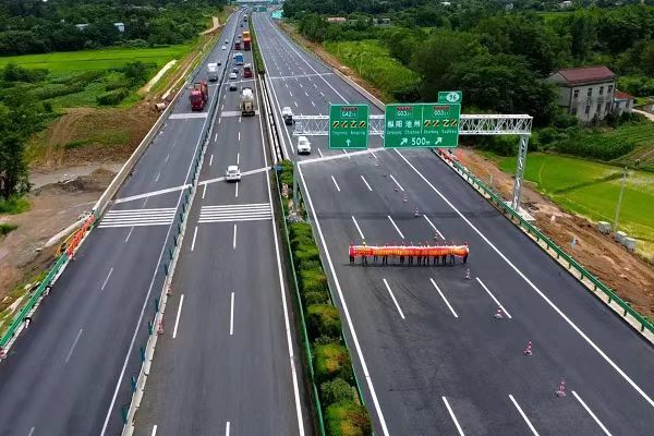42S上海至武汉国家高速公路无为至岳西段庐江至桐城改扩建项目 42S上海至武汉国家高速公路无为至岳西段庐江至桐城改扩建项目