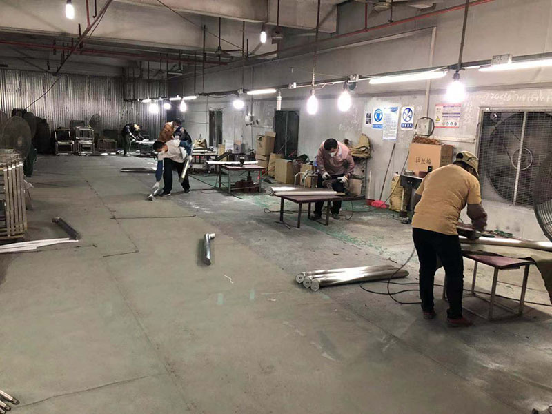 Polishing and brushing department