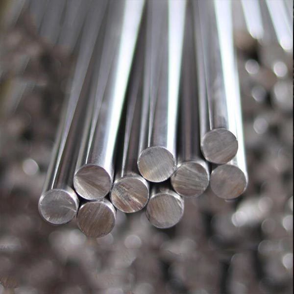Stainless steel round bars are widely used in various industries due to their excellent corrosion resistance, durability, and strength.