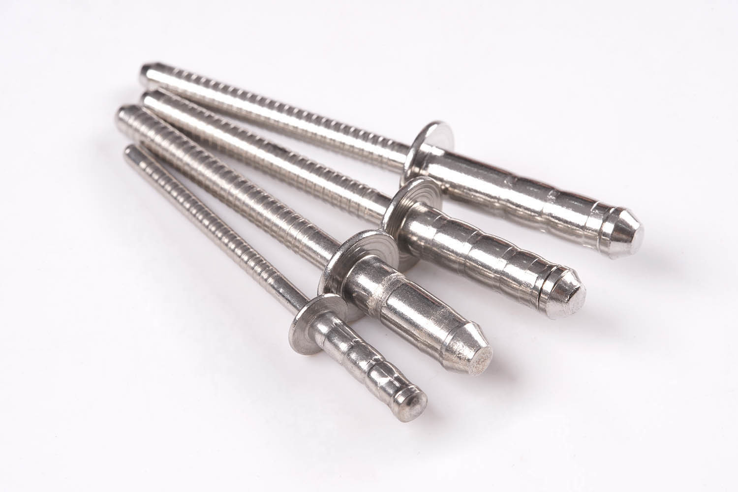 Multi-grip blind rivets