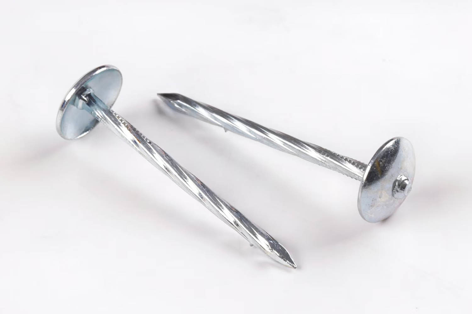 Roofing nails