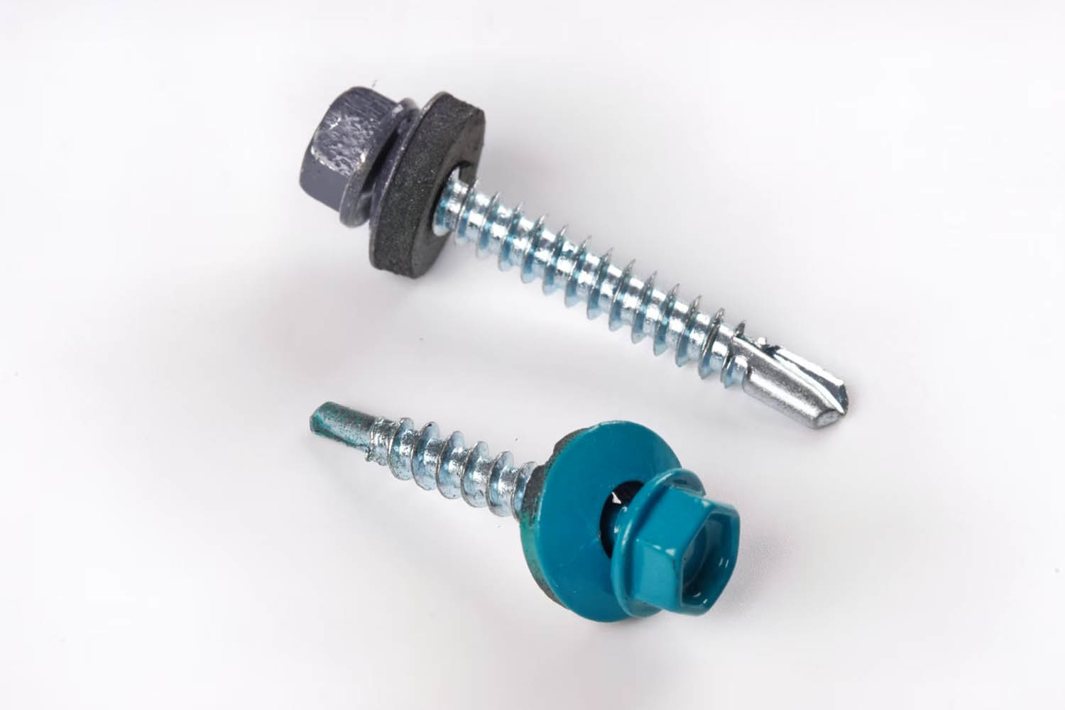 Painted hex head self drilling screws