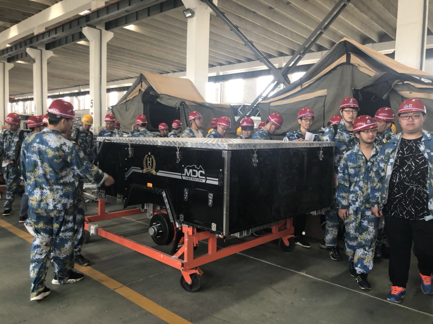 哈理工同学参观照片