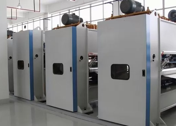 Máquina punzonadora de agujas para alfombras no tejidas HONGYI