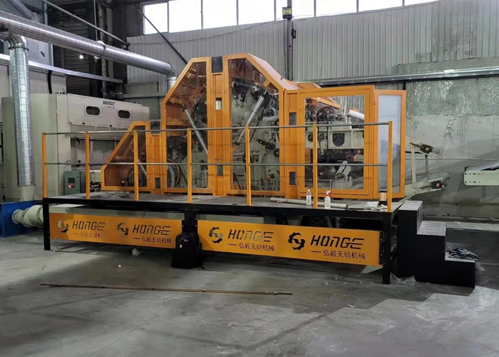 HONGYI 800kg/H Machine à carder les non-tissés à double cylindre pour les non-tissés