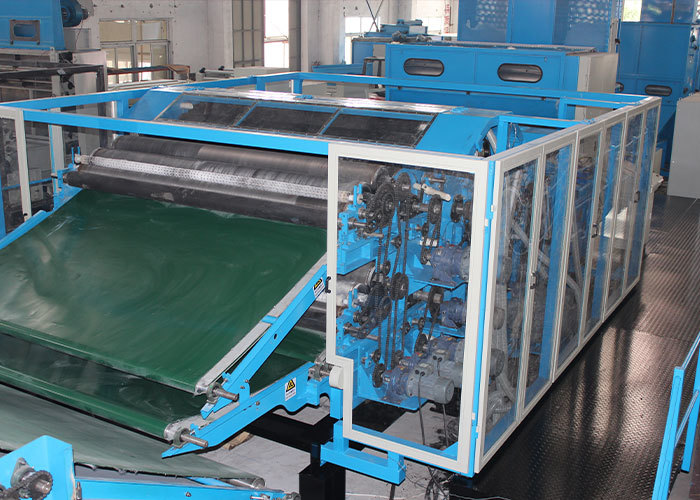 Máquina de cardado no tejida de 2500 mm Poliéster de alta velocidad