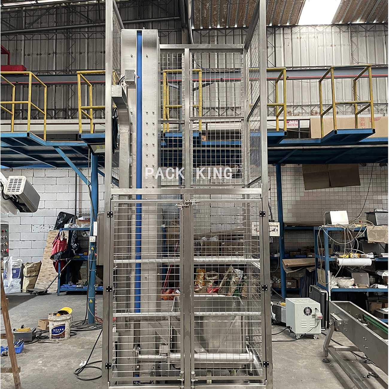 Vertical single bucket elevator with cage design