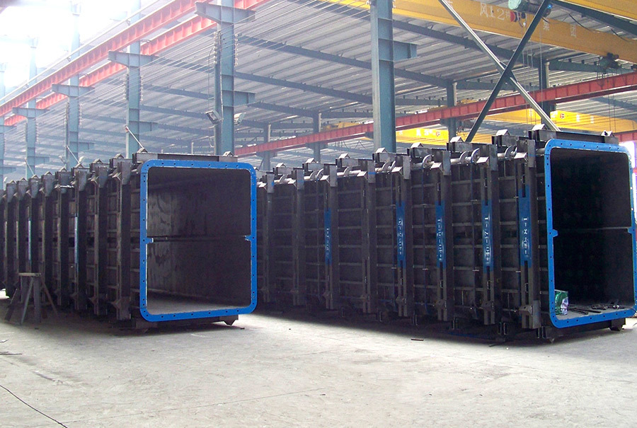 Workshops & Equipments