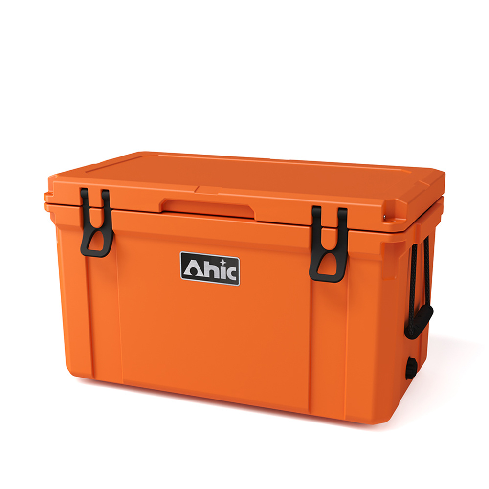 Hard Cooler BH55