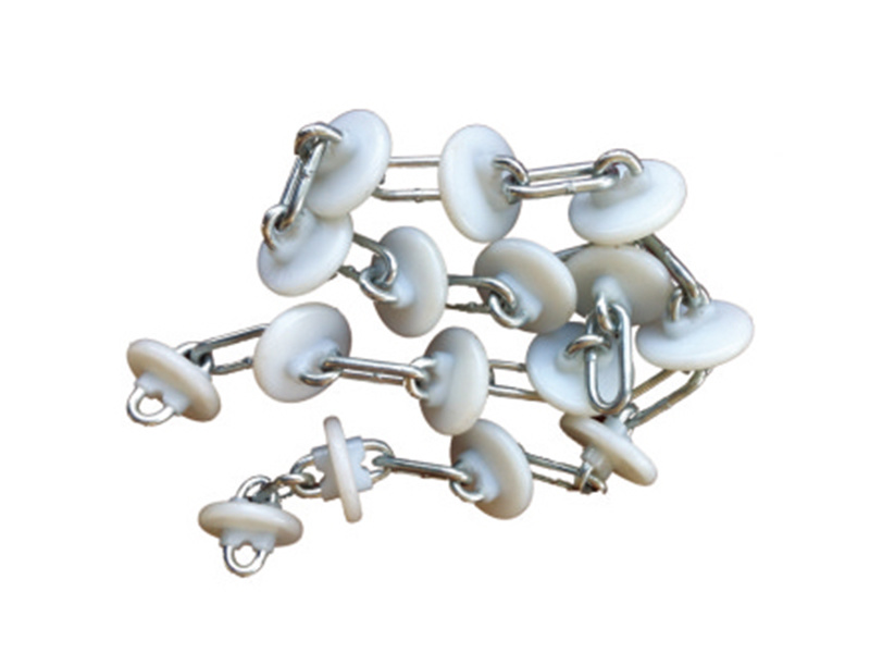 Chain for auto-feeding system