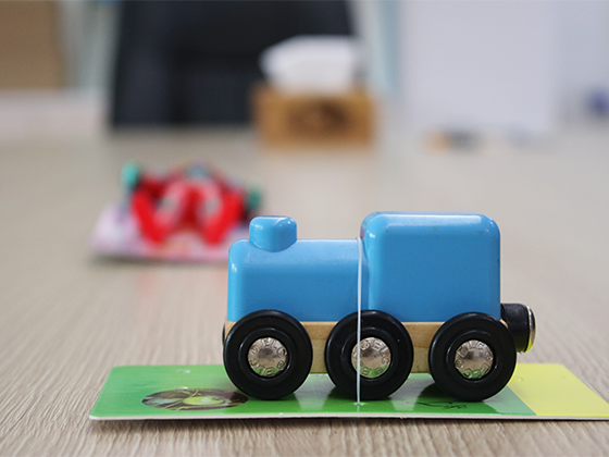 The era of plastic pin / elastic pin packaging has come